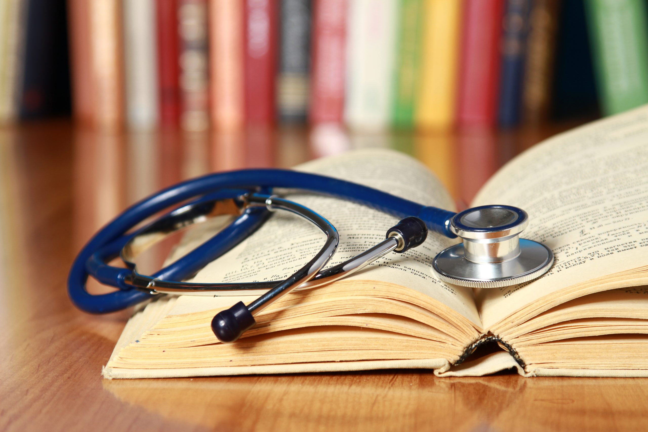 Advance in Your Medical Profession With A Doctorate